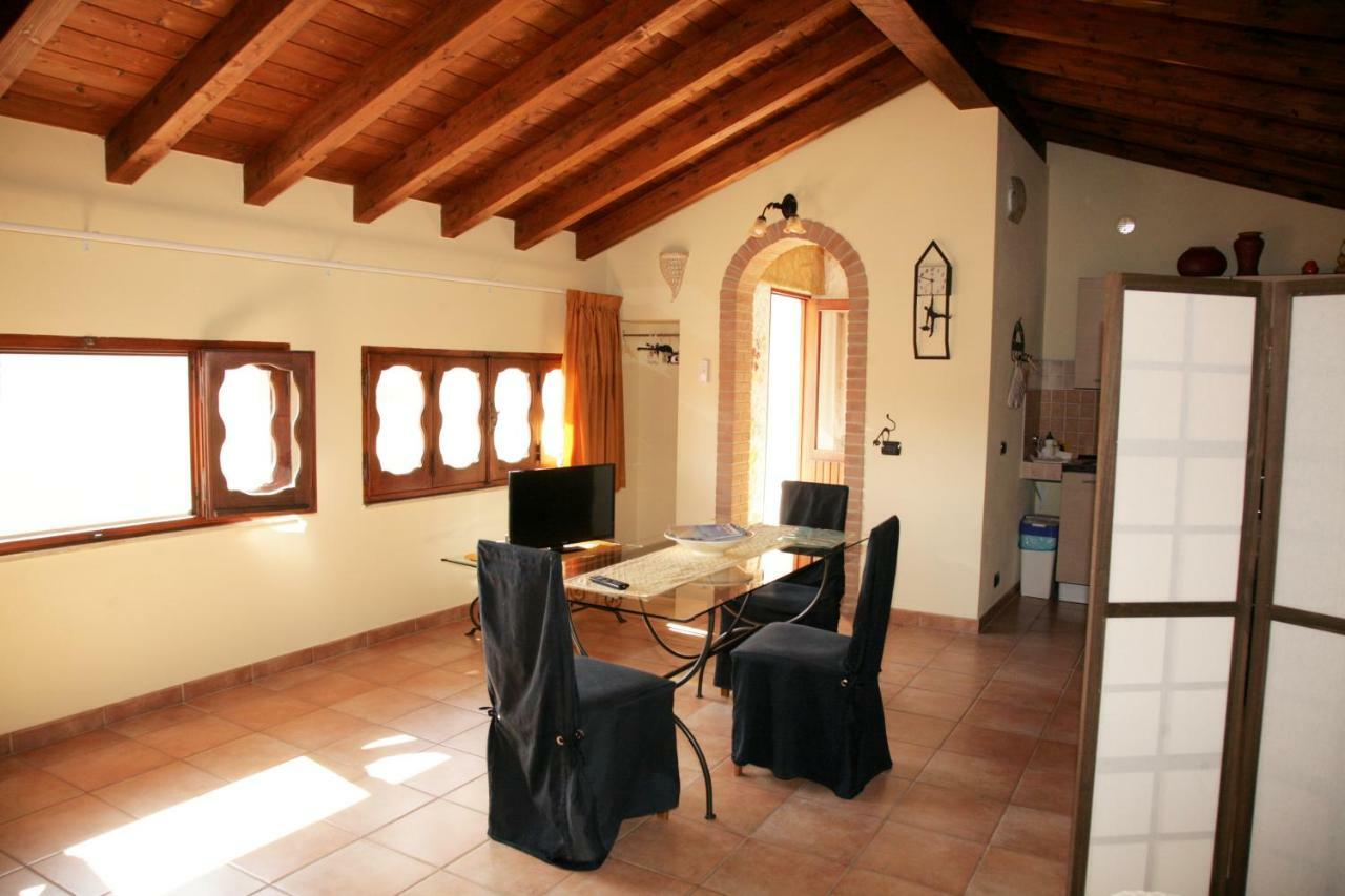 L'Isola Felice Apartment モンセッラート エクステリア 写真